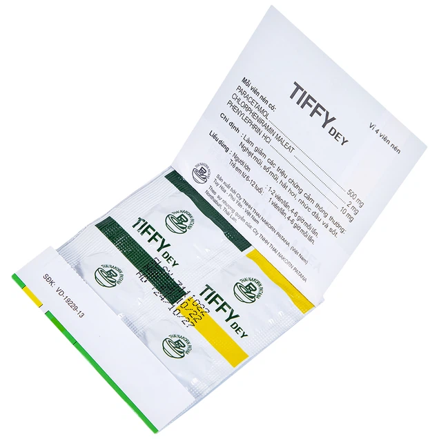 Thuốc Tiffy Dey Thai Nakorn Patana điều trị nghẹt mũi, sổ mũi (25 vỉ x 4 viên)