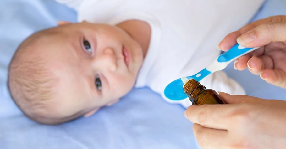 Nên cho trẻ sơ sinh uống vitamin d3 vào lúc nào trong ngày thì tốt nhất ?