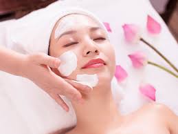 Trẻ Lâu Đẩy Lùi Lão Hóa Da: 5 Bí Quyết Vàng Không Thể Bỏ Qua Cho Phái Đẹp