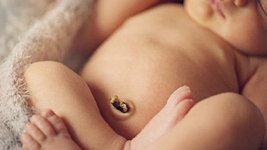 Sau rụng rốn bị chảy dịch có nguy hiểm không?