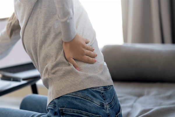 Thuốc trị đau thần kinh tọa và lưu ý khi sử dụng