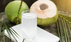 4 lợi ích khi uống nước dừa vào buổi sáng