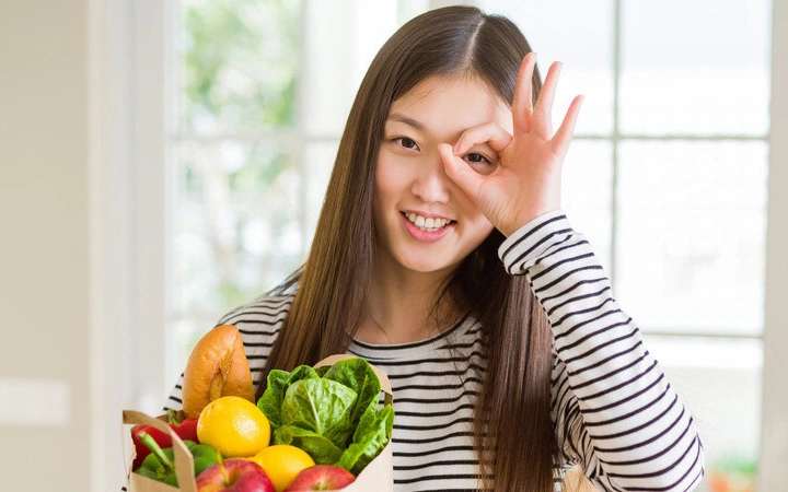 Uống gì tốt cho mắt và cải thiện sức khoẻ mắt?