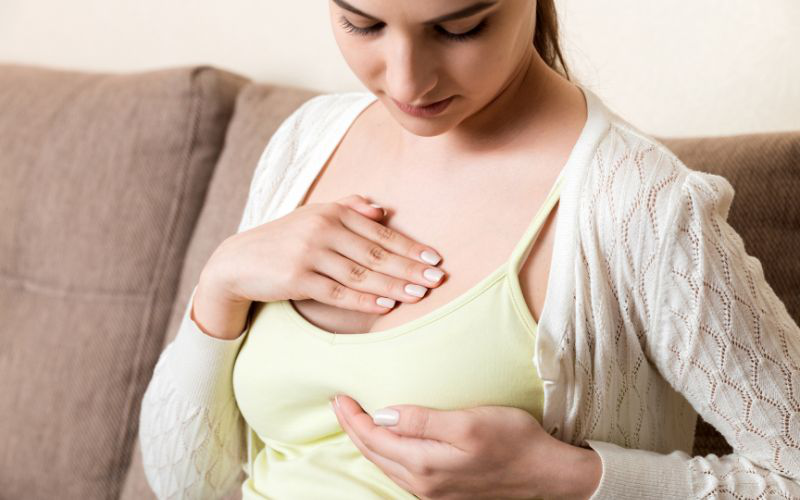 Cách làm vòng 1 săn chắc hơn giúp mẹ bỉm thêm phần tự tin