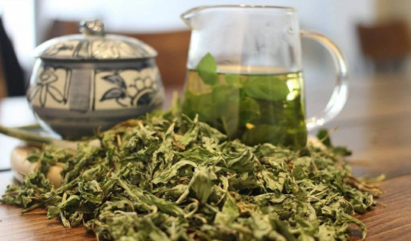 Bật mí cách uống lá sen khô giảm mỡ máu đơn giản và hiệu quả