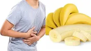 Người bị đau dạ dày có cần kiêng ăn chuối 