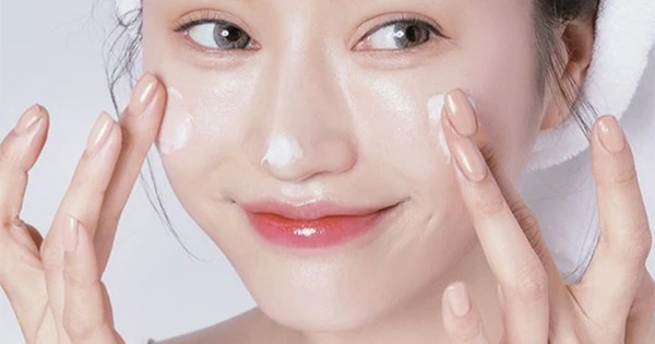 Mùa hè nắng nóng có cần dưỡng ẩm cho da hay không?