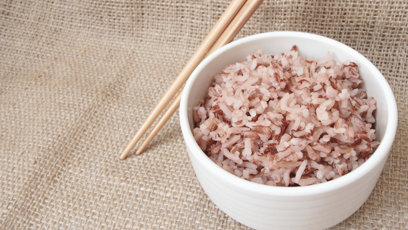 Gạo lứt đỏ có tác dụng gì ? Những thông tin cần biết