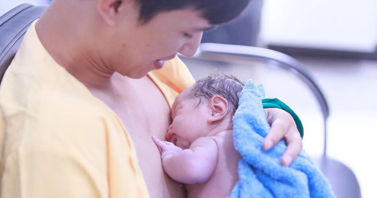 Da kề da giữa mẹ và trẻ sơ sinh