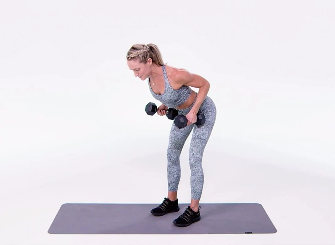 5 bài tập tạ giúp cánh tay săn chắc