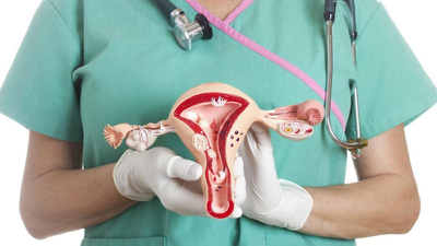 Giải đáp thắc mắc: Bệnh đa nang buồng trứng uống OvaQ1 để có con được không?