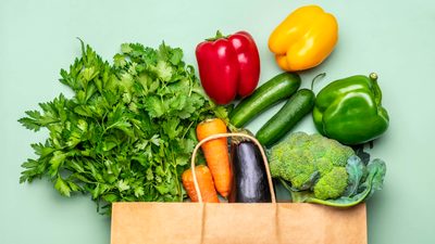 6 thói quen ăn uống tốt giúp giữ dáng cho phụ nữ trung niên