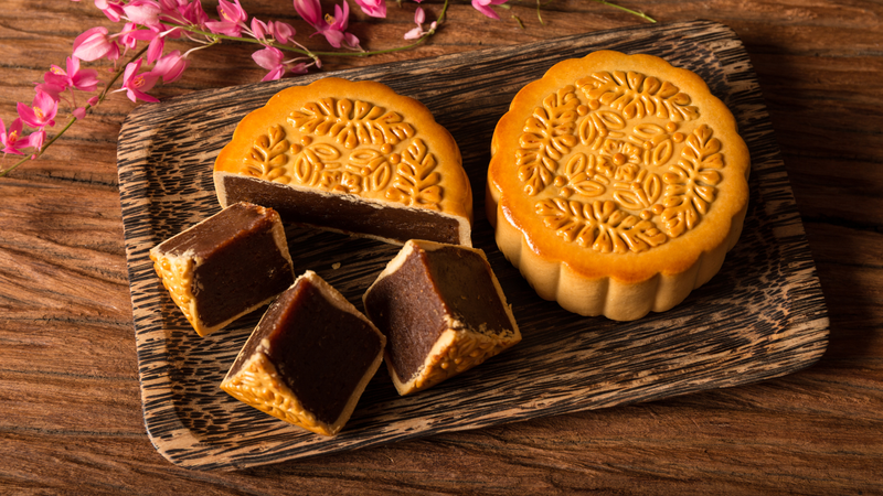 Các loại bánh trung thu phổ biến: Lượng calo, dinh dưỡng và cách ăn an toàn