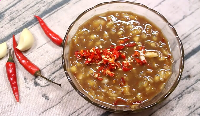 BÀ BẦU ĂN MẮM NÊM ĐƯỢC KHÔNG?